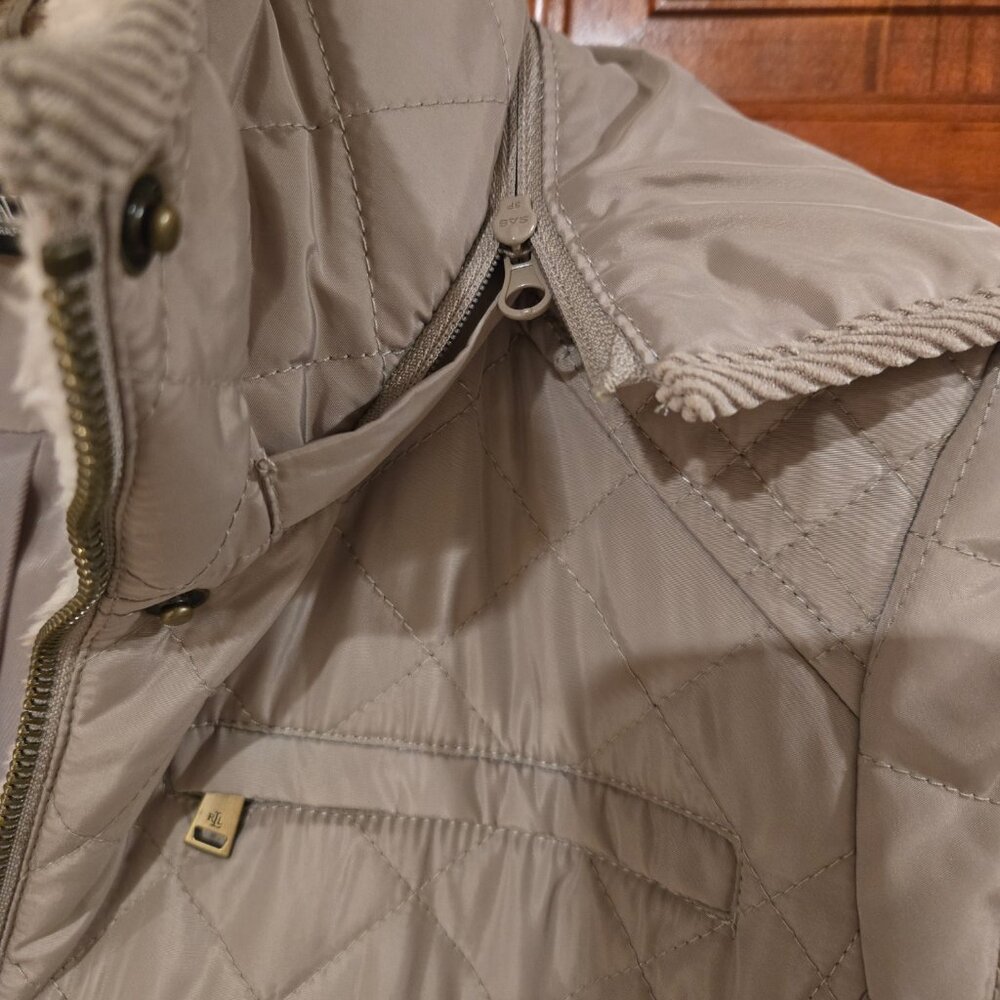 Ralph Lauren Quilted Winter Coat - Picture 8 of 11